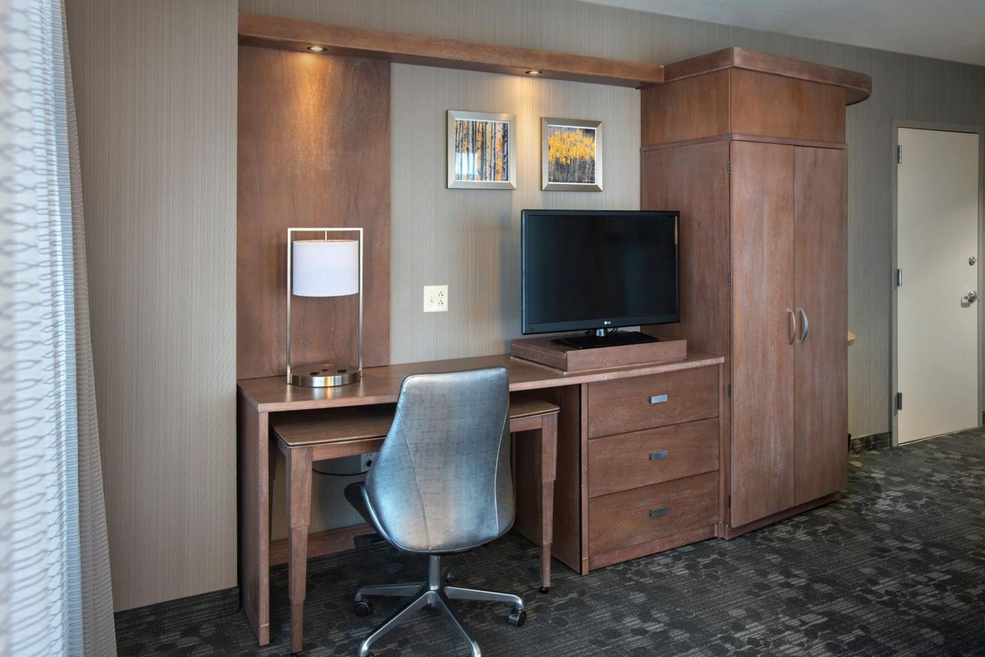 Courtyard By Marriott Philadelphia Lansdale Hotell Eksteriør bilde